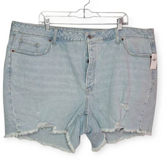 Old Navy Women's Plus Size High Waisted OG Straight Ripped Jean Shorts 24 NWT - Picture 1 of 7